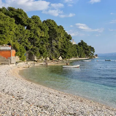Apartment Seaside With A Swimming Pool Krilo Jesenice, Omis - 13898 Jesenice (Split-Dalmatia)
