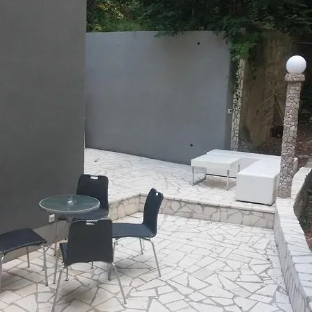 Apartment Seaside With A Swimming Pool Krilo Jesenice, Omis - 13898 *