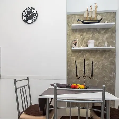 Family-friendly With Swimming Pool Krilo Jesenice, Omis - 13898 Apartament *