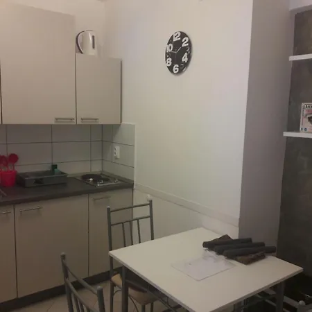Family-friendly With Swimming Pool Krilo Jesenice, Omis - 13898 Jesenice (Split-Dalmatia)