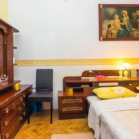 Family-friendly With Swimming Pool Krilo Jesenice, Omis - 13898 Apartament *
