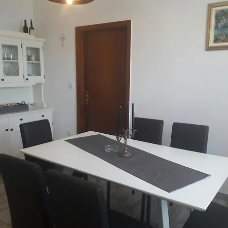 Family-friendly With Swimming Pool Krilo Jesenice, Omis - 13898 *